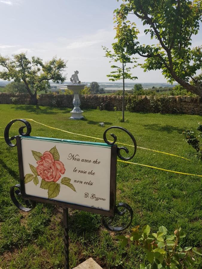 Scuderie Del Cavaliere Delle Gravine Hotel Castellaneta Exterior foto